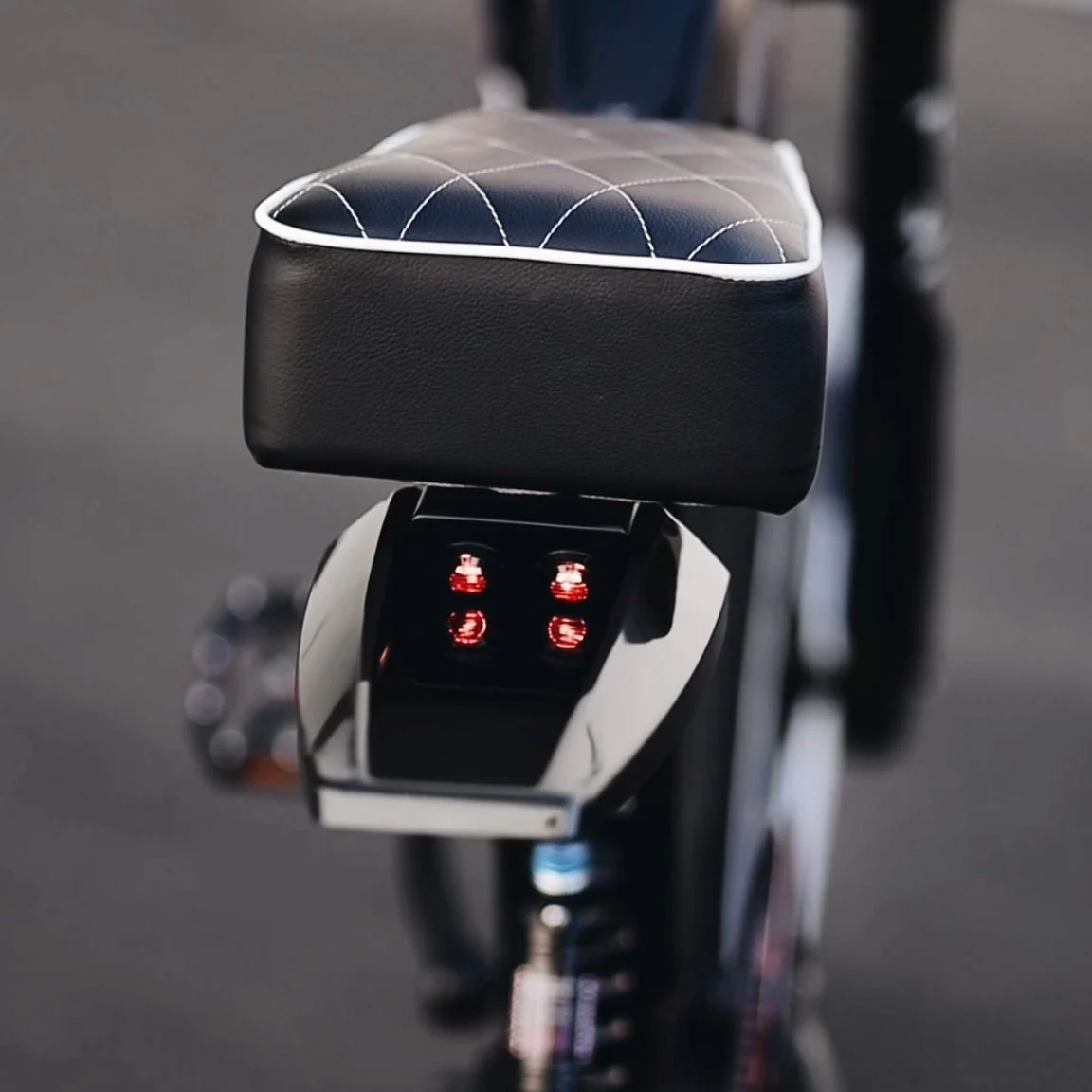 Rear Fender - Image 4