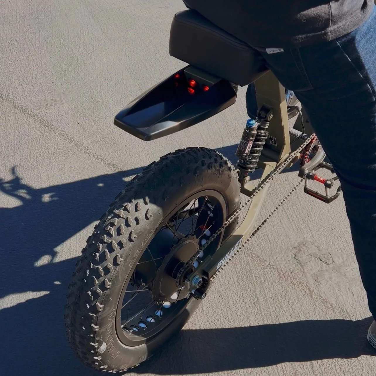 Rear Fender - Image 5