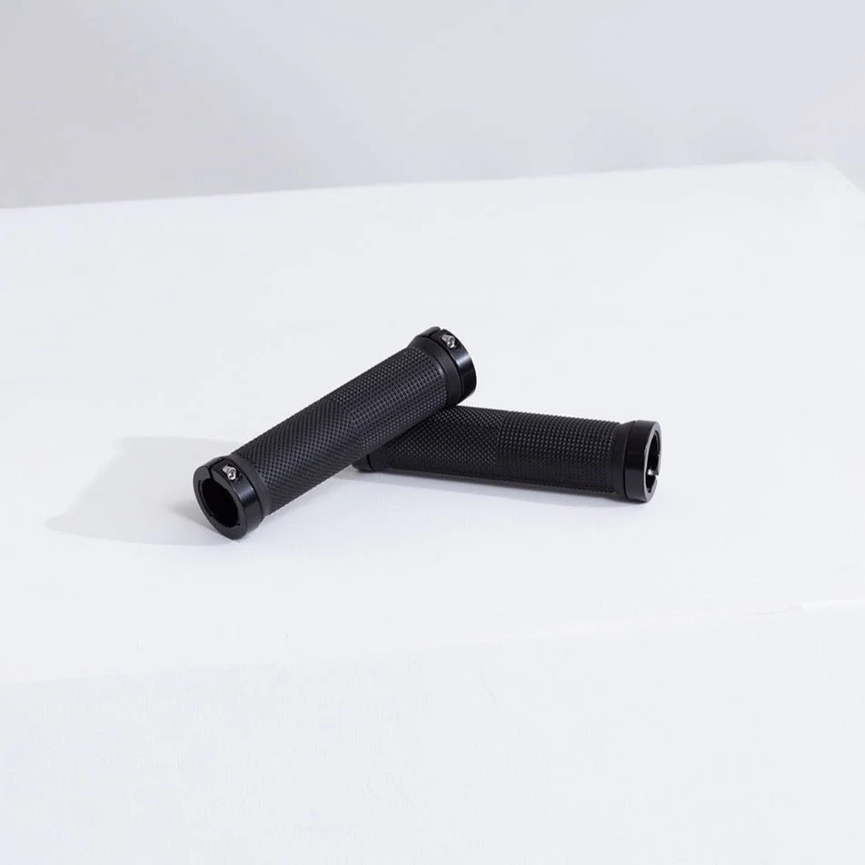 P-51 Grips - Image 3